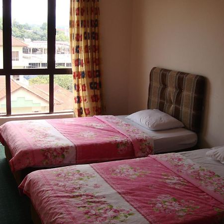 Dorcas Service Apartment - Marina Court Κότα Κιναμπαλού Εξωτερικό φωτογραφία