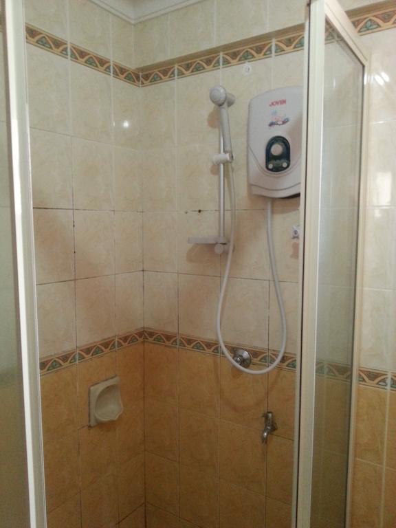 Dorcas Service Apartment - Marina Court Κότα Κιναμπαλού Δωμάτιο φωτογραφία