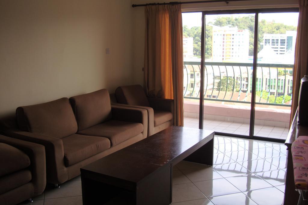 Dorcas Service Apartment - Marina Court Κότα Κιναμπαλού Δωμάτιο φωτογραφία