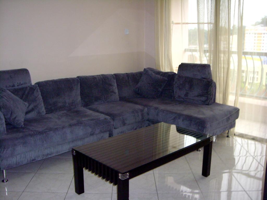 Dorcas Service Apartment - Marina Court Κότα Κιναμπαλού Εξωτερικό φωτογραφία