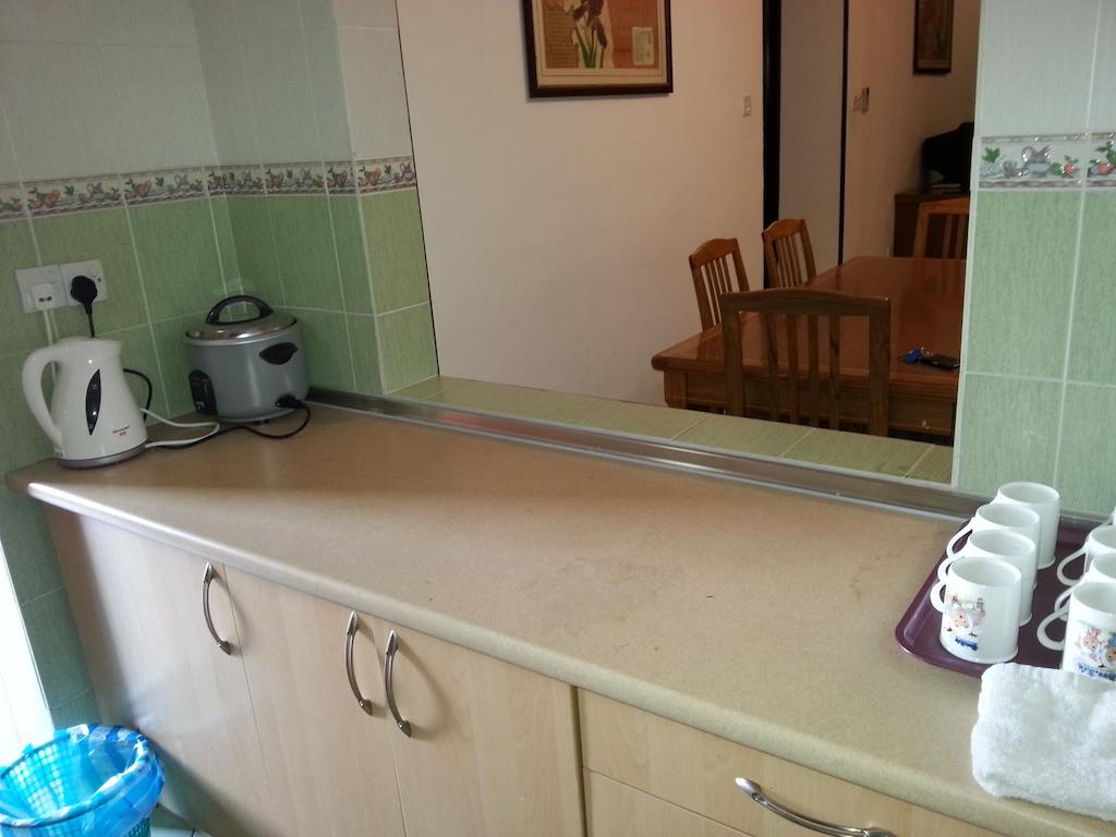 Dorcas Service Apartment - Marina Court Κότα Κιναμπαλού Εξωτερικό φωτογραφία