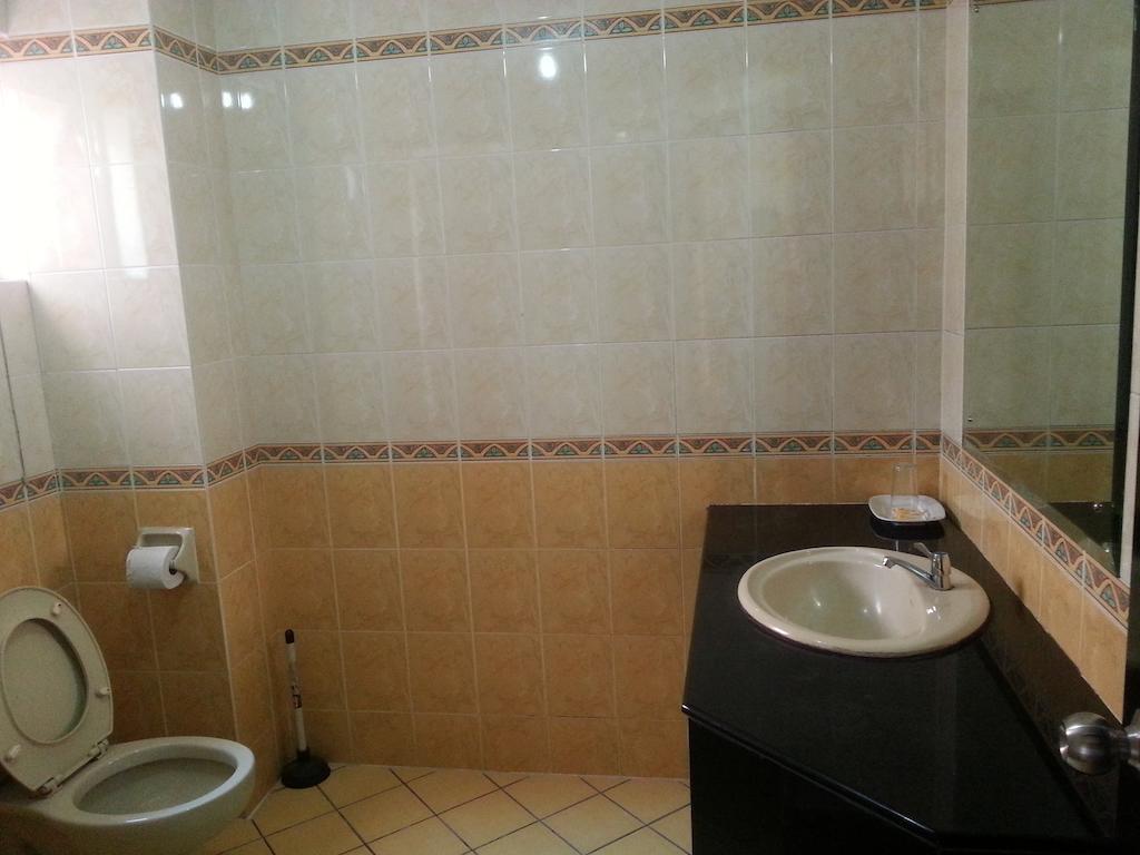 Dorcas Service Apartment - Marina Court Κότα Κιναμπαλού Εξωτερικό φωτογραφία